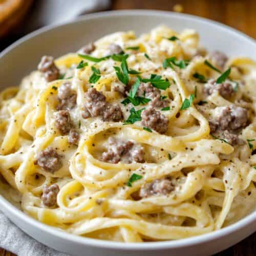 Creamy Ground Beef Alfredo Pasta Recipe